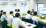 若手日本人技術者教育の写真